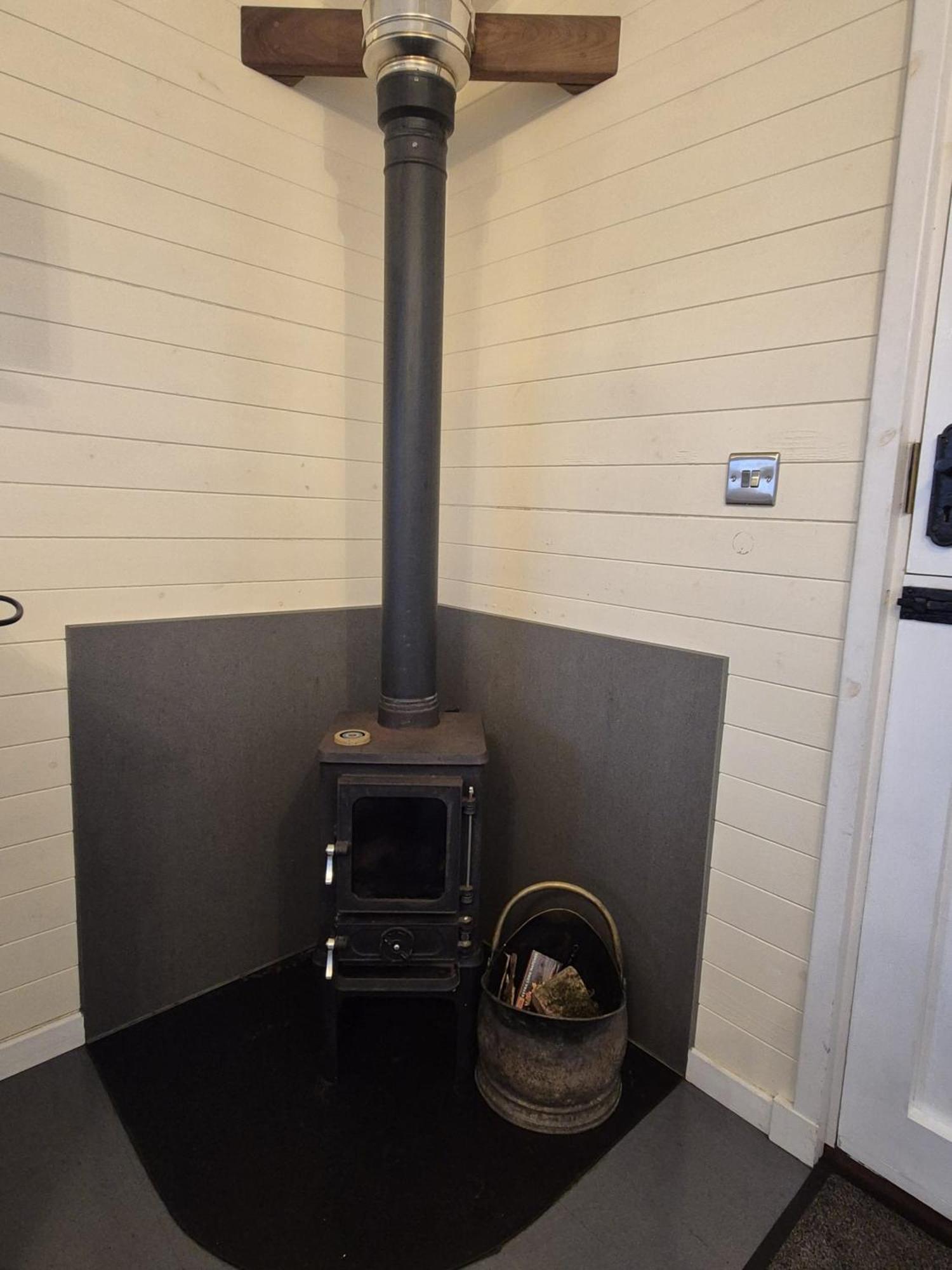 Corry Lodge Estate - Sheperds Huts Or Container Stays With Sea View Broadford (Isle of Skye) Luaran gambar